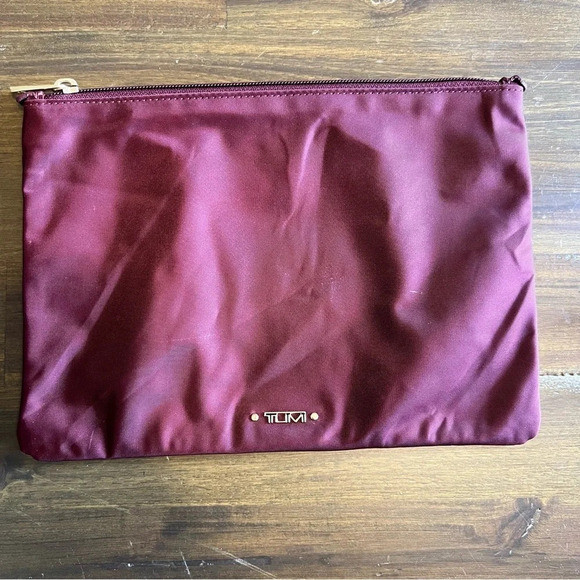 Tumi Handbags - Tumi Delta Zip Pouch Travel